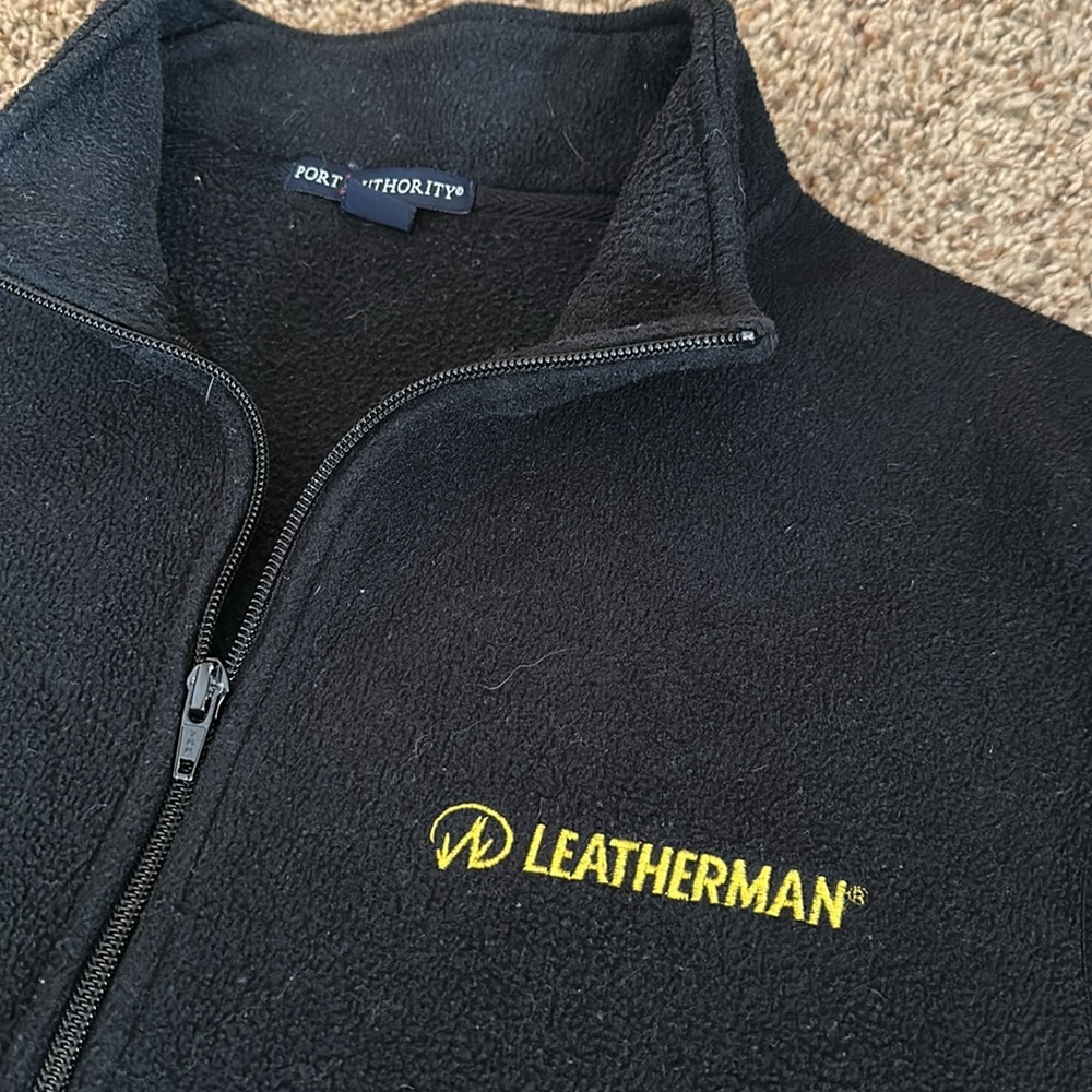 Port Authority fleece Leatherman promo Vest - Picture 2 of 2